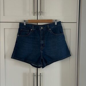 Levi’s Classic High-Rise Denim Shorts - Dark Blue